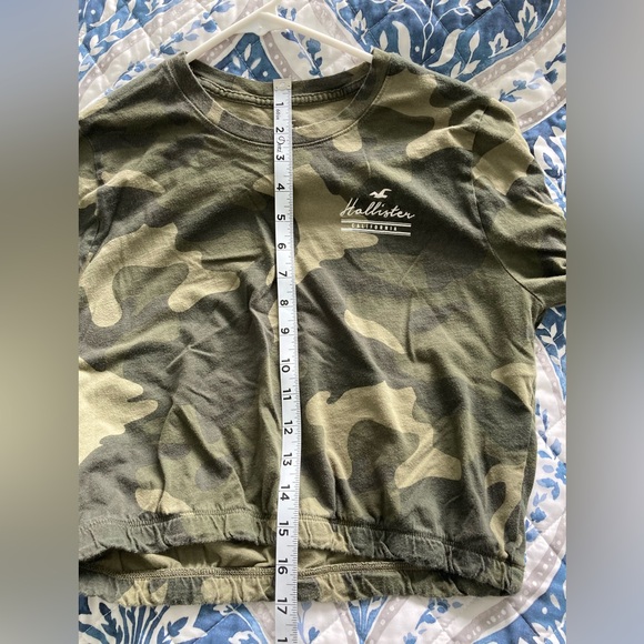 Hollister Cropped Longsleeve Camouflage Top Women’s XS - Picture 6 of 7